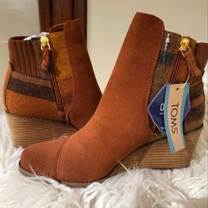 Toms Ankle Boots NEW